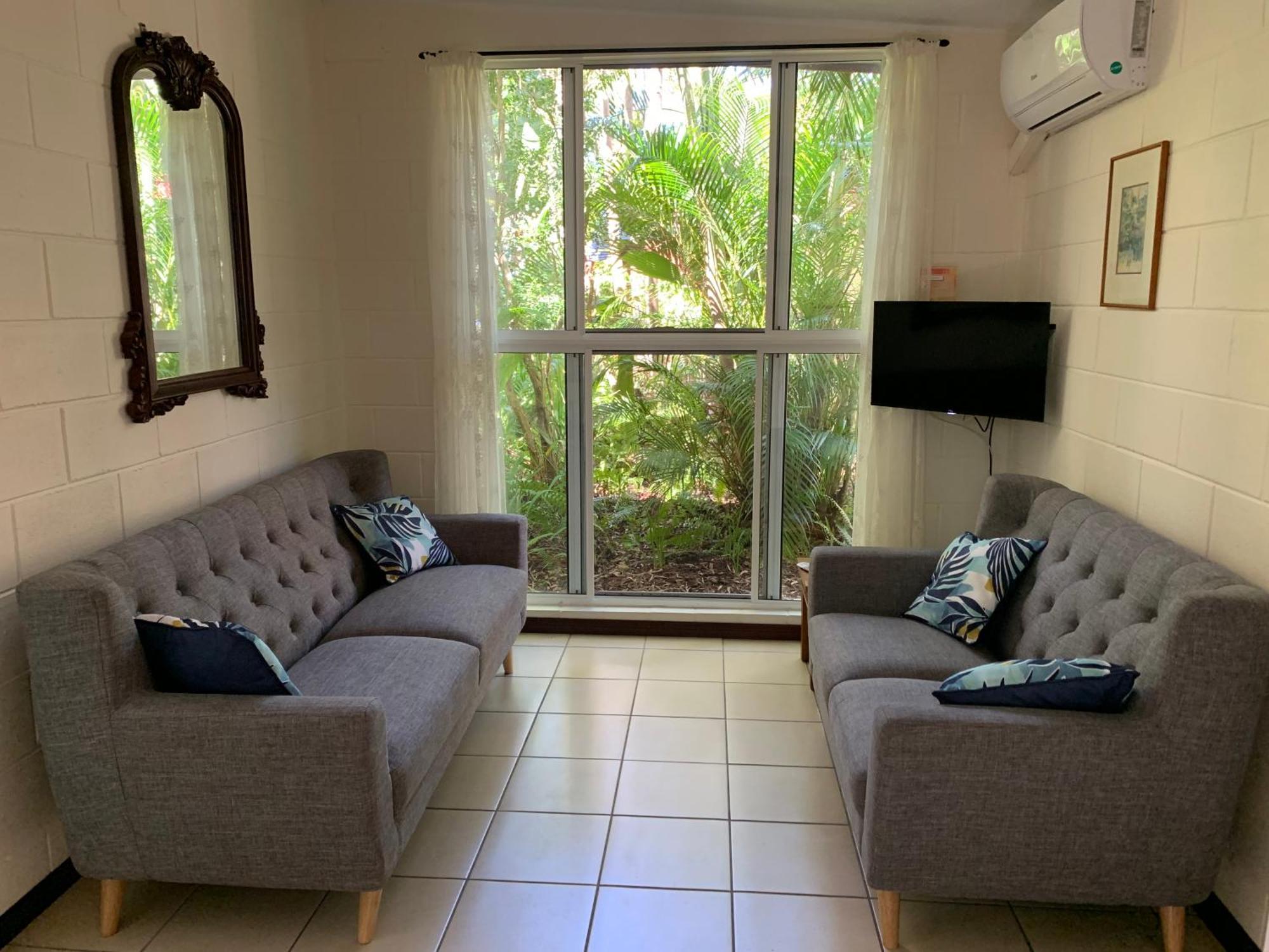 Shambhala Retreat Magnetic Island Cottages Nelly Bay Eksteriør billede