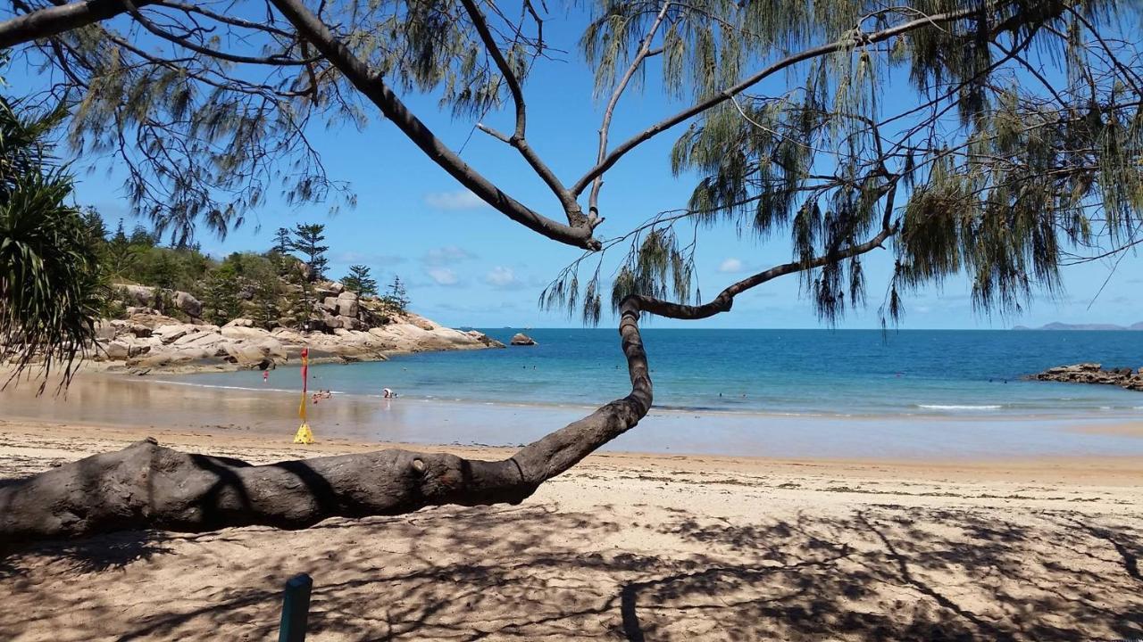 Shambhala Retreat Magnetic Island Cottages Nelly Bay Eksteriør billede